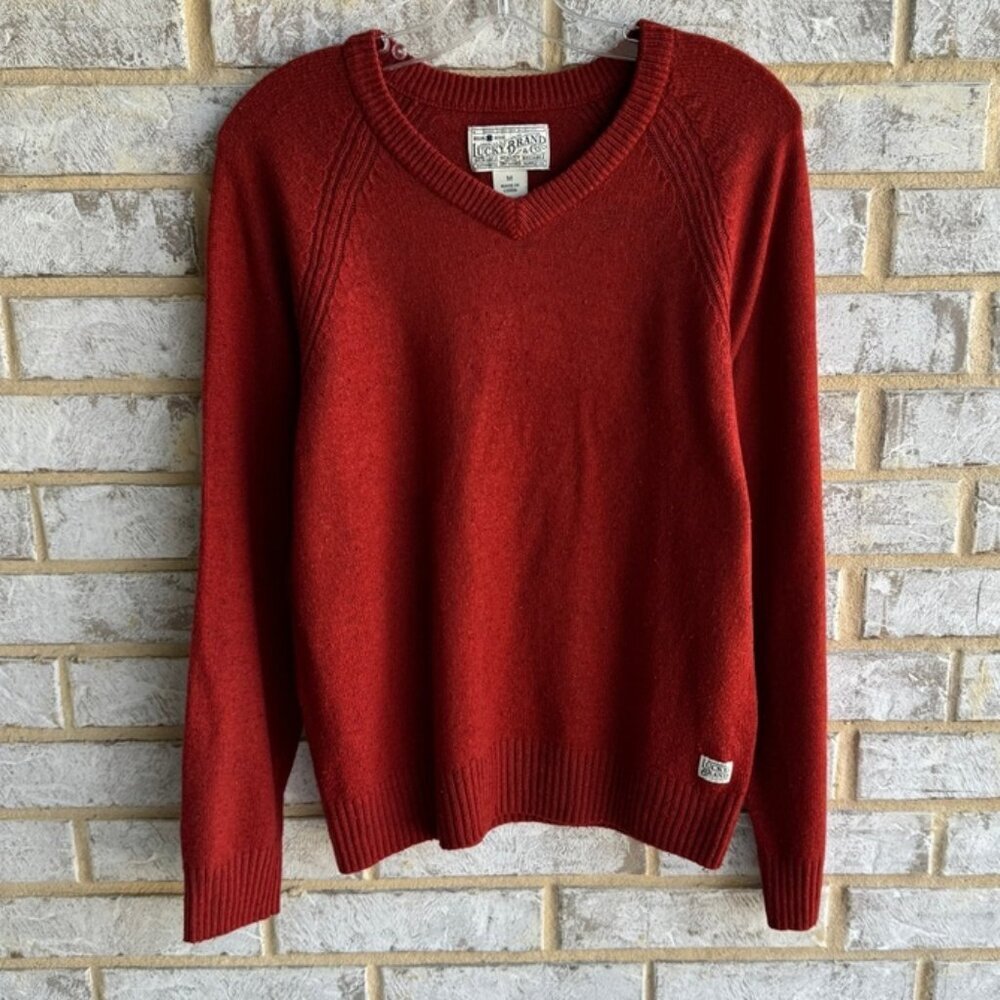 Lucky Brand Long Sleeve Red V Neck Pullover Rib Knit Sweater Men's Size M.